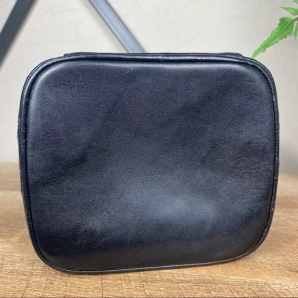 SOLD Chanel Timeless Vintage Vanity Case - Picture 16 of 16